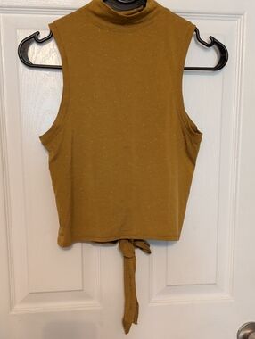 Lululemon Time to Restore Mock Neck Tank Medium